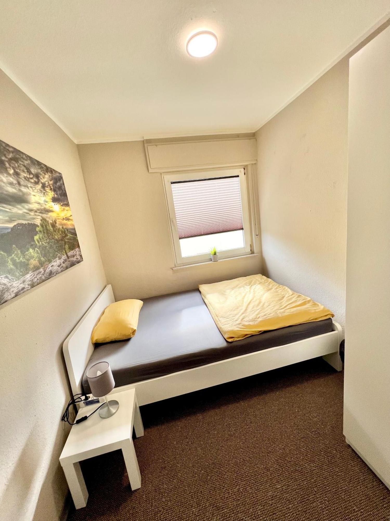 Paderborn - Schoene Wohnung Mit Balkon ภายนอก รูปภาพ